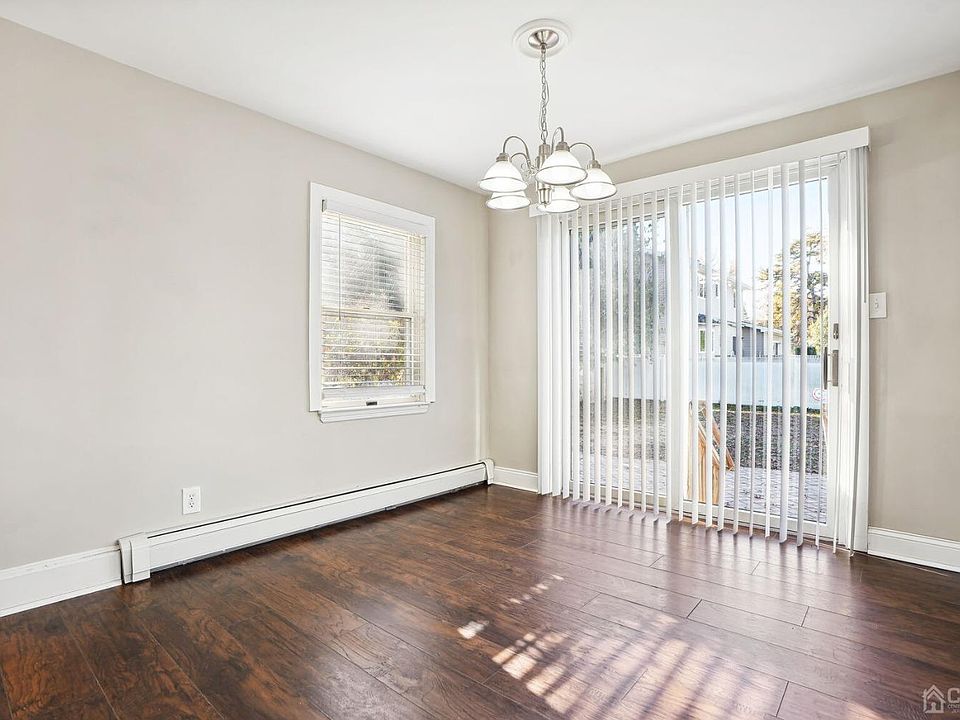 11 Spotswood Ave, Monroe Township, NJ 08831 Zillow