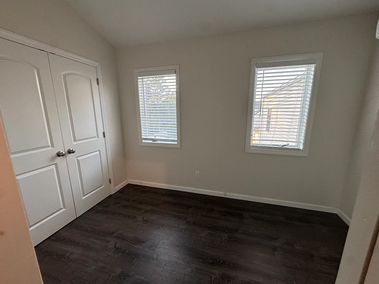 2 bed, 1.5 bath, 1200 sqft, $3,000 — Photo 4