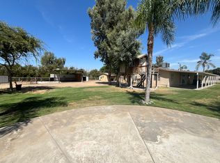 2350 Weedpatch Hwy, Bakersfield, CA 93307