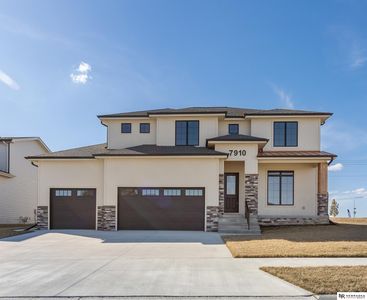 7910 N 167th Ave, Bennington, NE, 68007