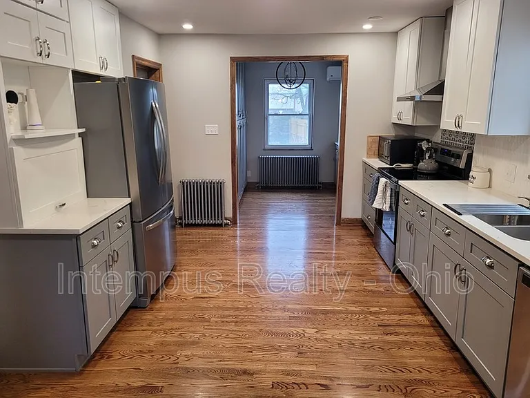 3128 Ellis Pl — Photo 8