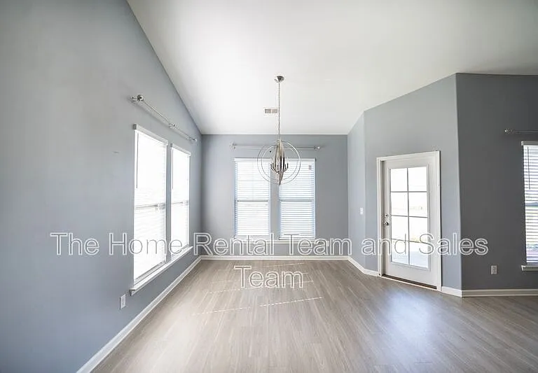 190 Brickhill Cir — Photo 8