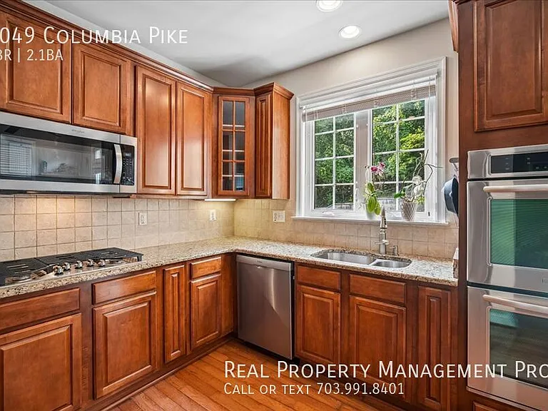 4049 Columbia Pike — Photo 3