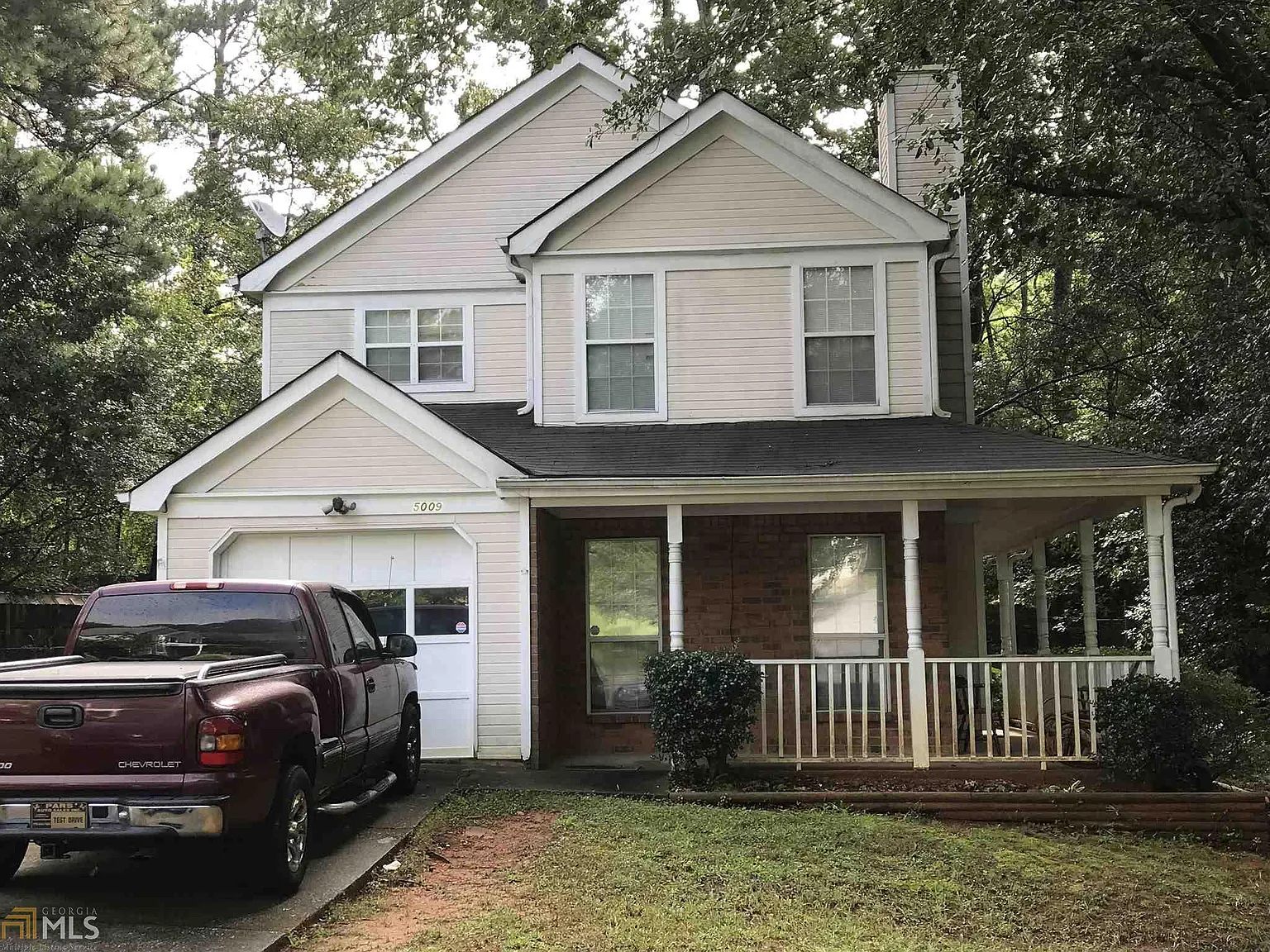 5009 Celtic Way photo 1