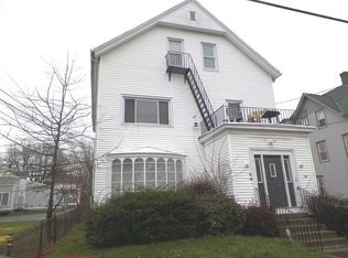 162 2nd Ave #3, Woonsocket, RI 02895