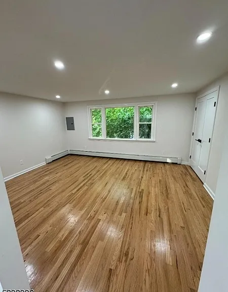 536 Broughton Ave — Photo 5