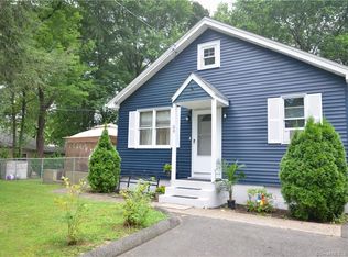59 Bartlett St, Plainville, CT 06062