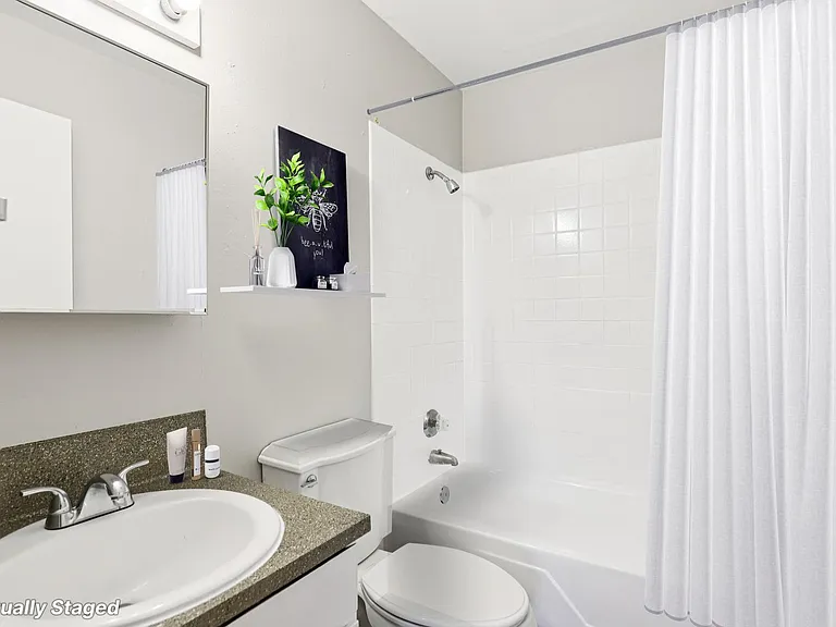 PARK PLACE APARTMENTS - YOUR HOME IS HERE! - UP TO 6 WEEKS FREE! PLUS $99 OAC MOVE-IN SPECIAL! — Photo 73