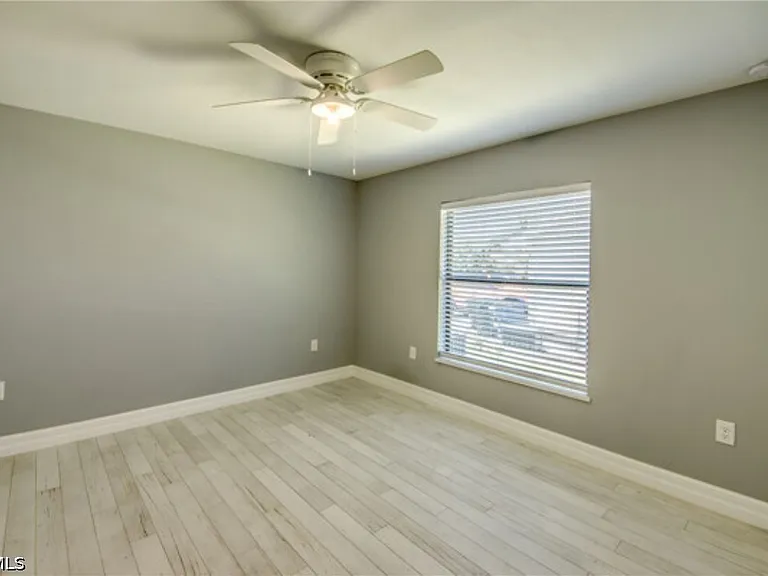 12866 Iona Rd — Photo 17
