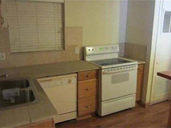 4th image of 17714 Frank Jackson Dr