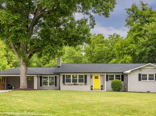 130 W Corbin St, Hillsborough, NC 27278