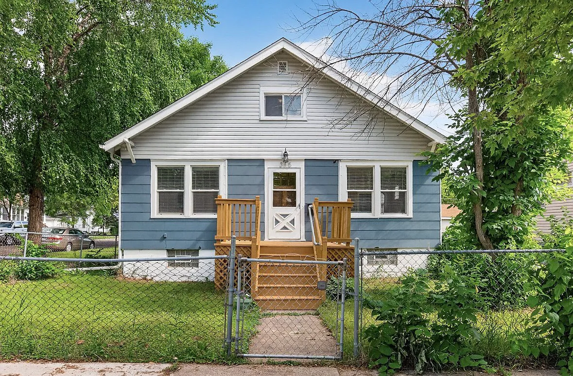 315 Blair Ave — Photo 4