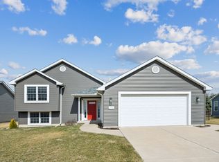 414 W Meadow Ln, Walcott, IA 52773