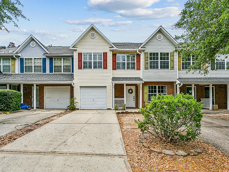156 Swaying Pine Ct — Photo 34