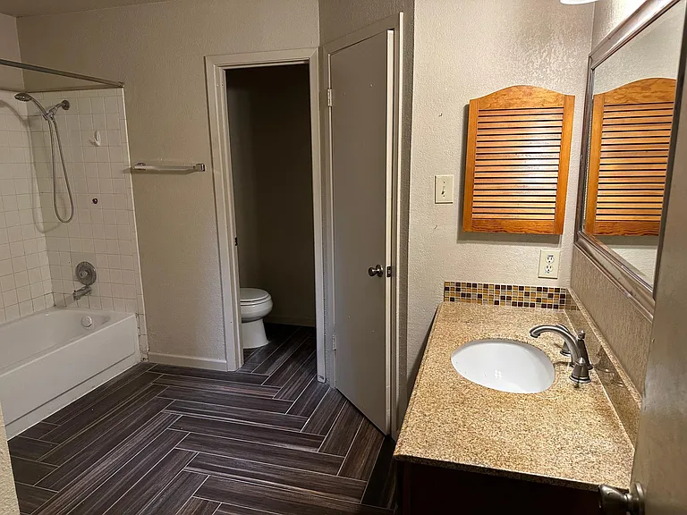 14510 Woods Hole Dr #2 — Photo 18