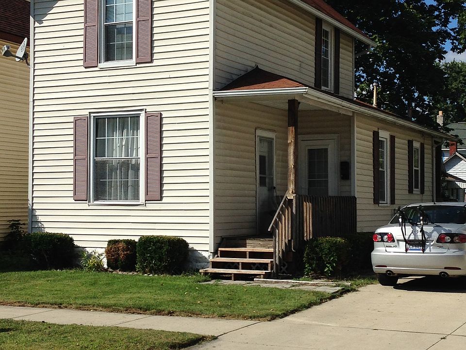 1st image of 212 W Shields St