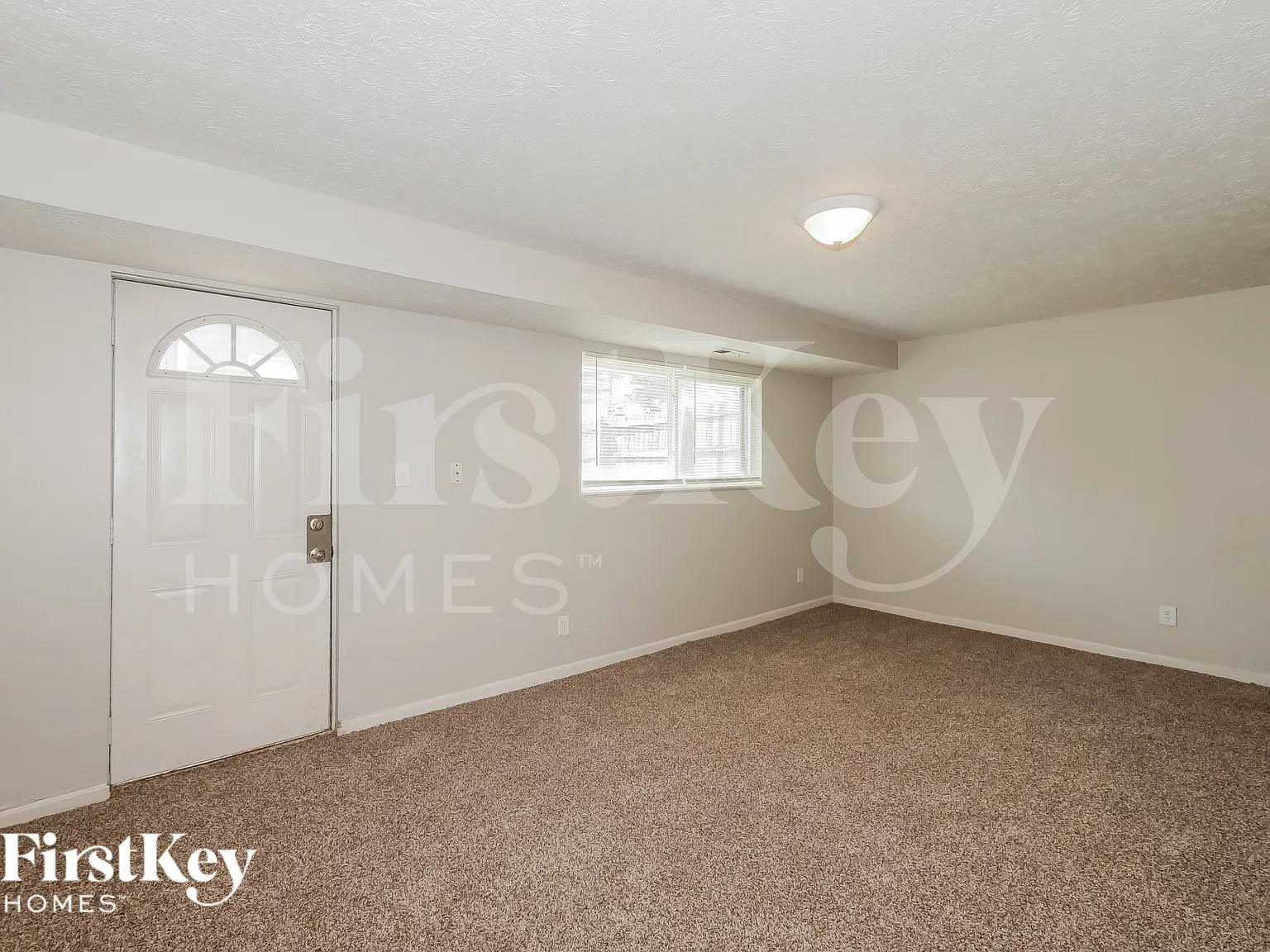 3 bed, 2.0 bath, 1420 sqft, $1,860 — Photo 4