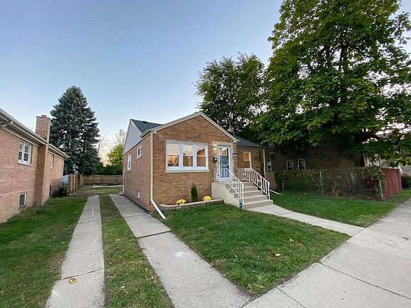 2nd image of 325 154th Pl