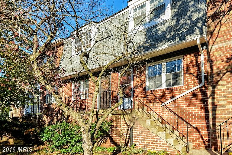 1st image of 572 Belmawr Pl