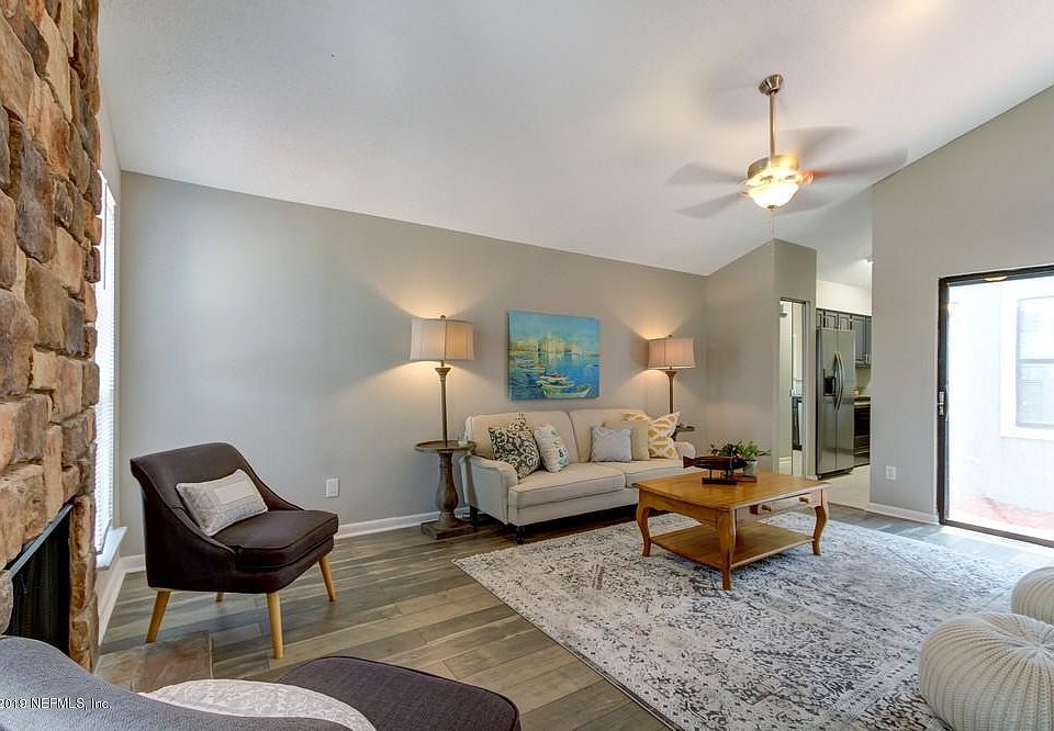 1st image of 8174 Virgo St