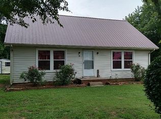 213 S Main St, Mt Pleasant, TN 38474