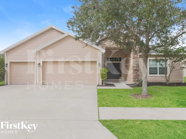 6127 Evansbrook Dr, Zephyrhills, FL 33541