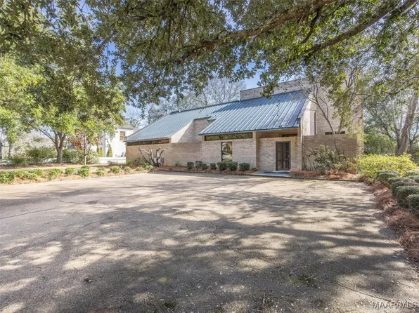 2300 Hawthorn Dr, Montgomery, AL 36111