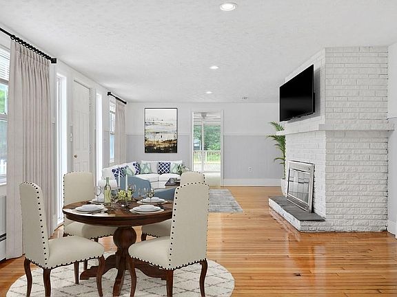 2nd image of 10 Canale Dr #10