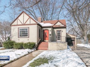 221 Gray St, Green Bay, WI 54303