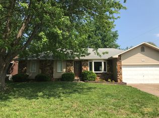 1235 E Carleton St, Springfield, MO 65804