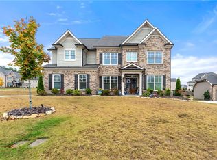 4880 Gablestone Xing, Hoschton, GA 30548