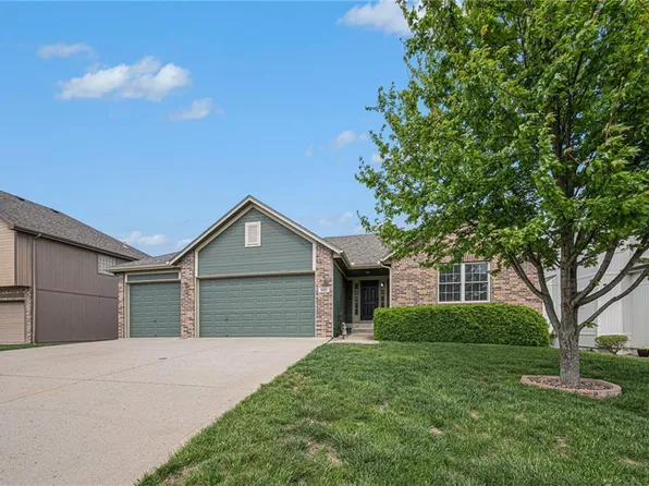 3125 SW Damon Ln, Lees Summit, MO 64082