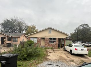607 E Walthall St, Greenville, MS 38701