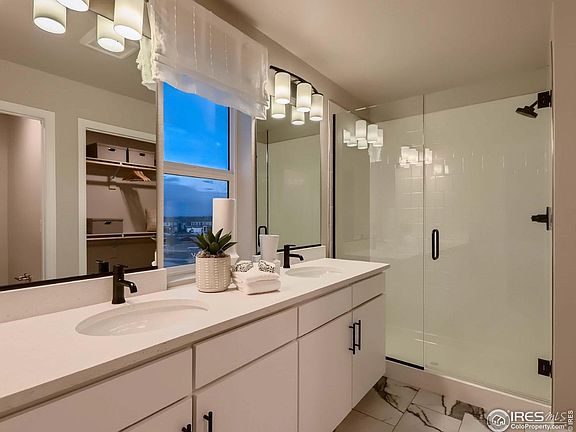 5th image of 1438 Coral Pl