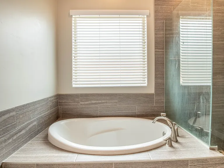 3905 Santa Alexandra Rd — Photo 23