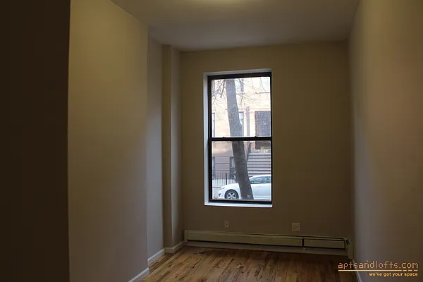 Rented by aptsandlofts.com | media 5