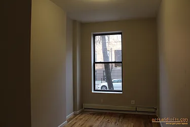 Rented by aptsandlofts.com