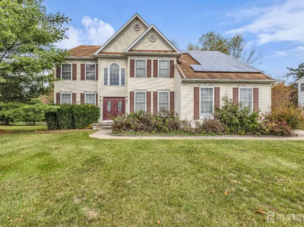 23 Margaret Dr, Somerset, NJ 08873