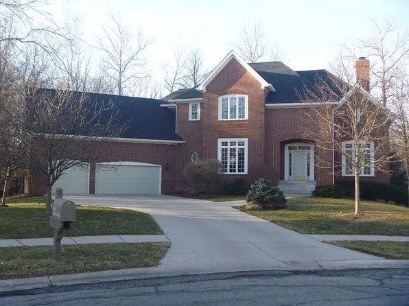 8635 Admirals Woods Dr, Indianapolis, IN 46236