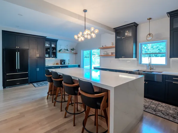 68 High Street Ext, Lancaster, MA 01523