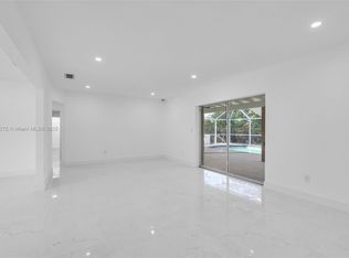 7021 SW 107th St, Pinecrest, FL 33156