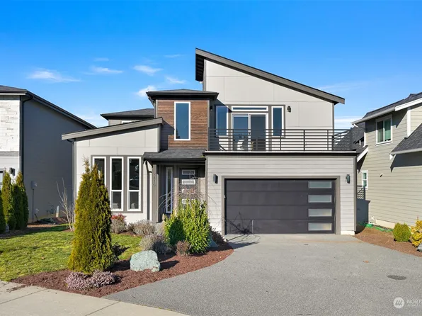 2116 Hearthstone Street, Ferndale, WA 98248