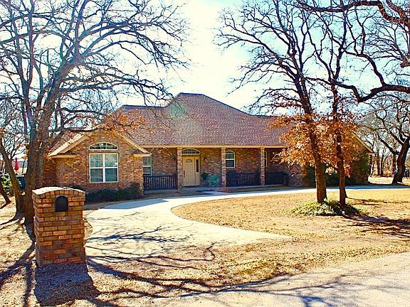 2nd image of 211 County Road 451