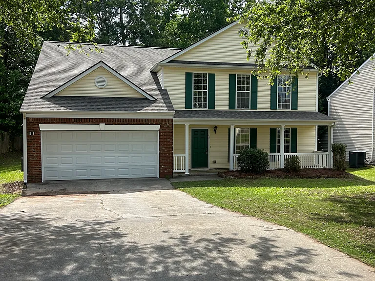 152 Galway Ln — Photo 1