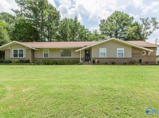 8002 Allison Dr SE, Huntsville, AL 35802