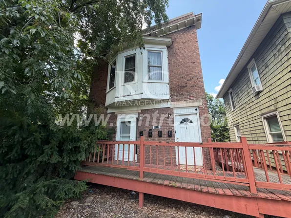 1112B S Gilbert St, Danville, IL 61832