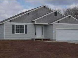 14711 Crescent Meadows Dr, Cedar Springs, MI 49319