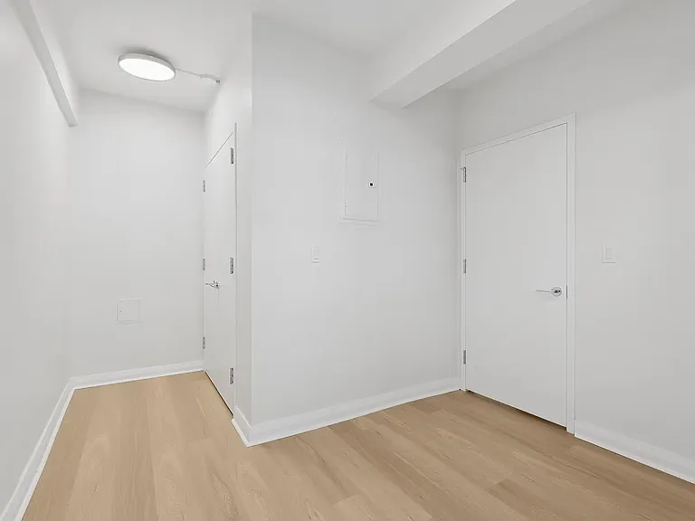 85 E End Ave #1C — Photo 10