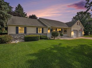 12421 Frontier Ct, Granger, IN 46530