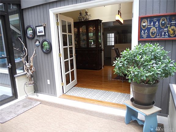 4th image of 10909 Lake Josephine Way